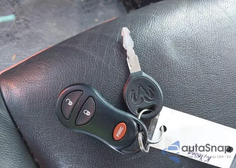 2005 Dodge Ram 1500 Slt/Laramie from USA, damaged, VIN 1D7HA18D05J517464